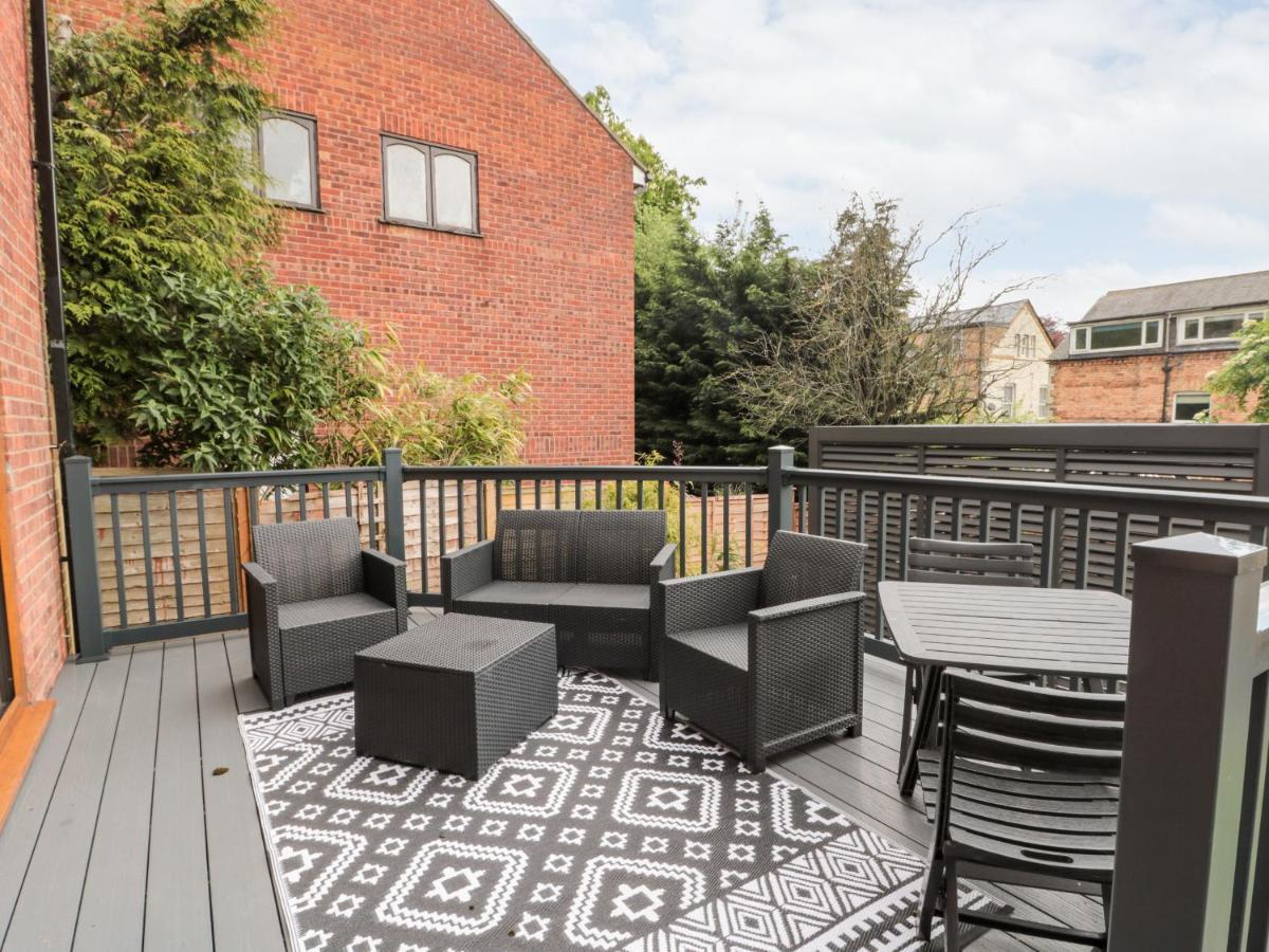 5 Westwood Road Villa Скарбъро Екстериор снимка